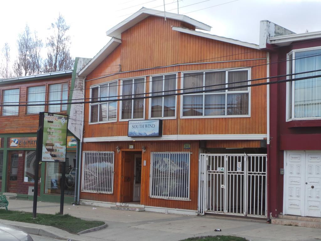 Hostal South Wind I Puerto Natales Bagian luar foto